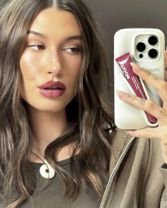 Hailey Bieber and rhode lip case